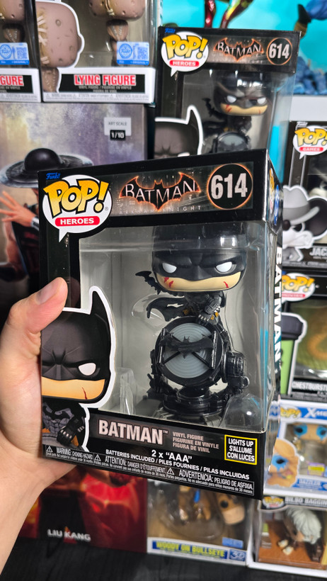 فانکوپاپ! بتمن پریمیوم چراغ دار POP! PREMIUM LIGHT UP BATMANS 614