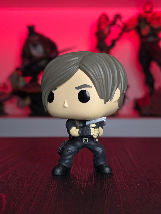 فانکوپاپ! رزیدنت اویل لئون اس کندی POP! RESIDENT EVIL Leon S. Kennedy 1294