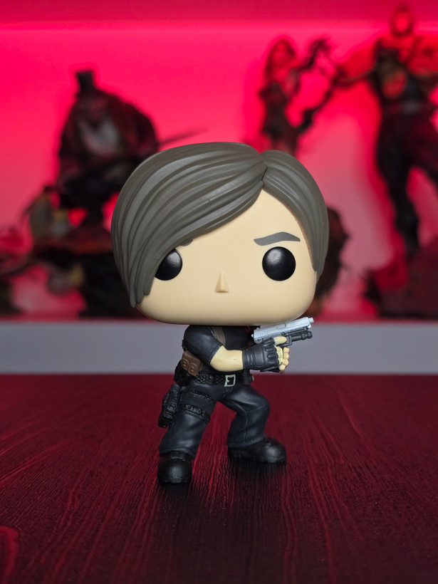 فانکوپاپ! رزیدنت اویل لئون اس کندی POP! RESIDENT EVIL Leon S. Kennedy 1294