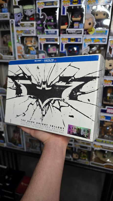 پک آرشیوی کلکسیونی سهگانه شوالیه تاریکی The Dark Knight Trilogy Ultimate Collector's Edition (4K Ultra HD)