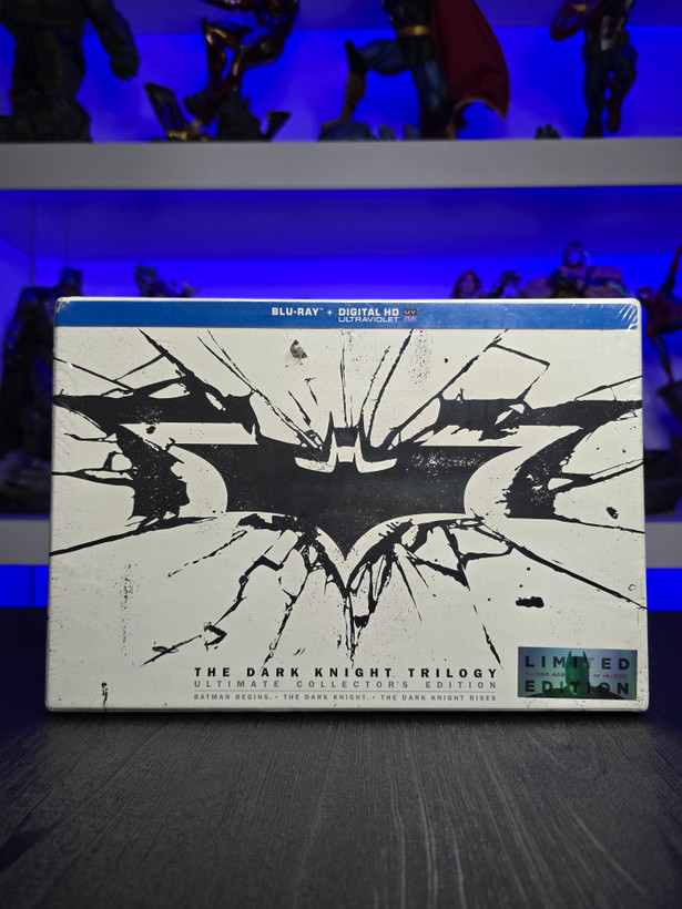 پک آرشیوی کلکسیونی سهگانه شوالیه تاریکی The Dark Knight Trilogy Ultimate Collector's Edition (4K Ultra HD)