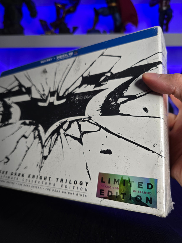 پک آرشیوی کلکسیونی سهگانه شوالیه تاریکی The Dark Knight Trilogy Ultimate Collector's Edition (4K Ultra HD)