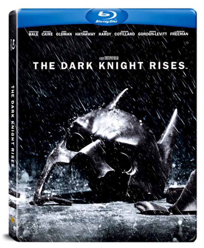 قاب فلزی کلکسیونی استیل بوک بلوری فیلم The Dark Knight Rises نسخه ۲ دیسکه با تصویر بتمن و ماسک شکسته شده بین