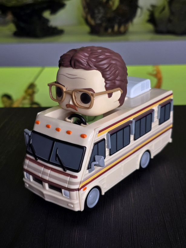 سوپرپاپ رایدز! بریکینگ بد والتر وایت با کمپر کریستال شیپ SUPER POP RIDES! BREAKING BAD Walt with the Crystal Ship 310